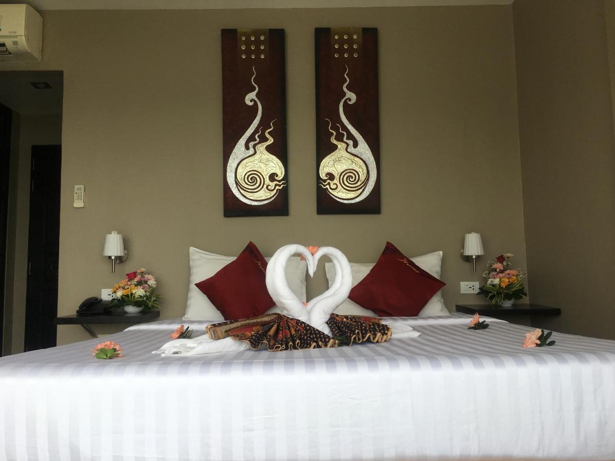 The Front Hotel And Apartments Patong Экстерьер фото