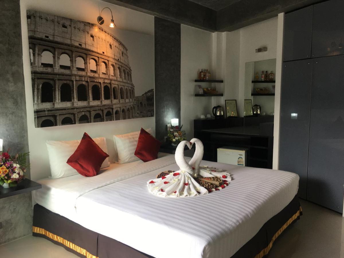 The Front Hotel And Apartments Patong Экстерьер фото