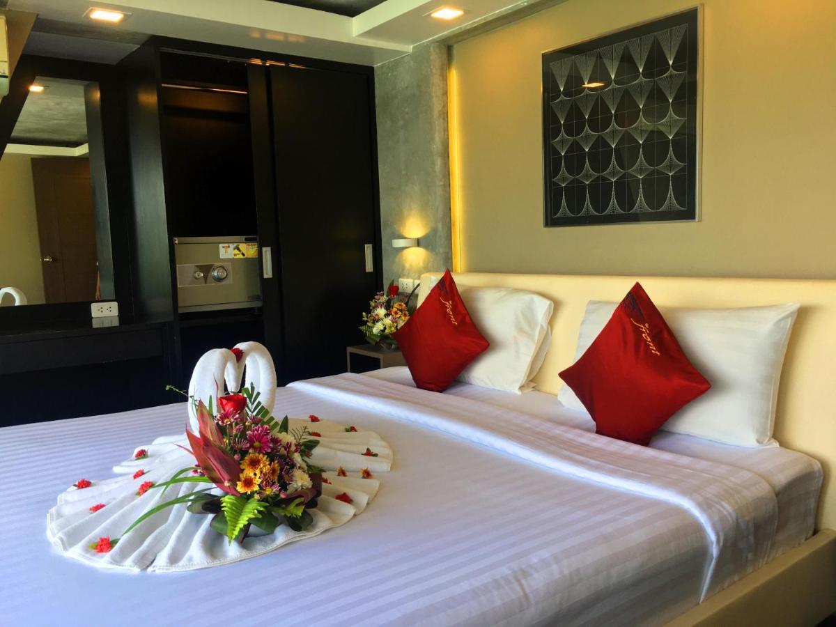 The Front Hotel And Apartments Patong Экстерьер фото